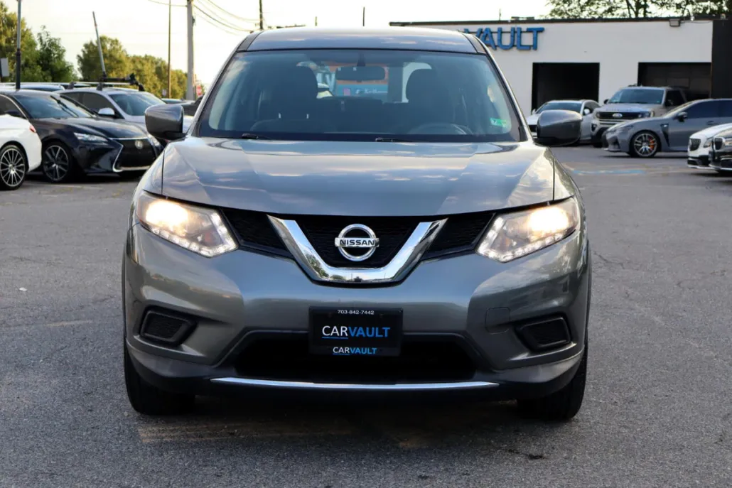 2016 Nissan Rogue S photo 1