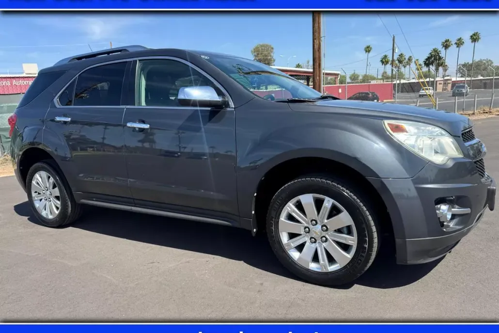 2011 Chevrolet Equinox LTZ photo 1