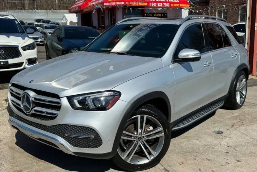 2020 Mercedes Benz GLE 350 4MATIC photo 1