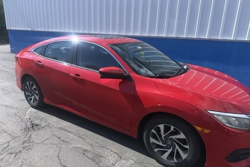 2016 Honda Civic EX photo 1