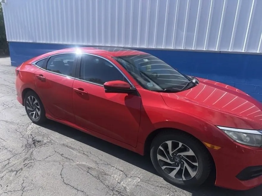 2016 Honda Civic EX photo 1