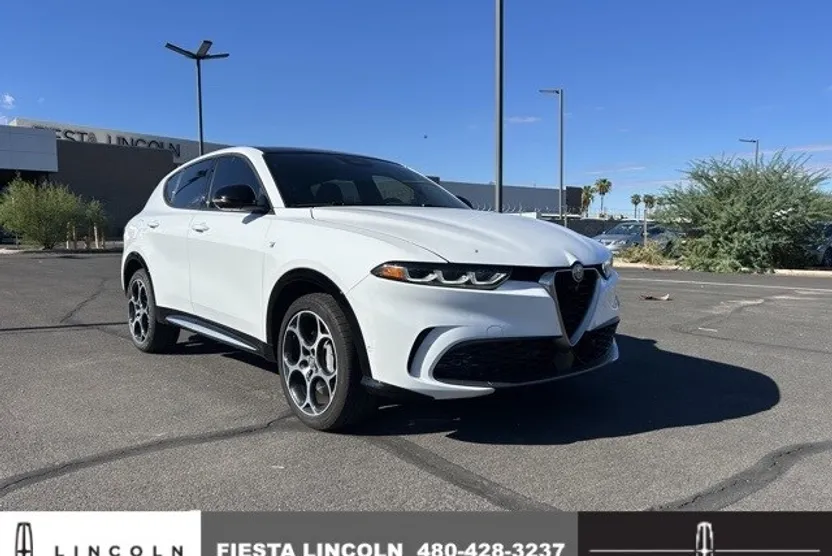 2024 Alfa Romeo Tonale Ti photo 1