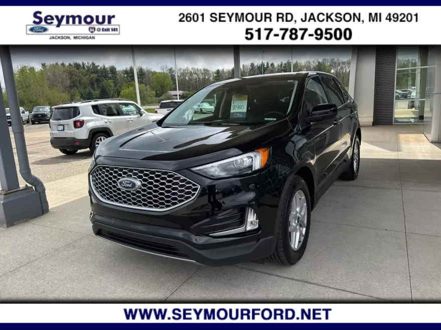 2024 Ford Edge SEL photo 1
