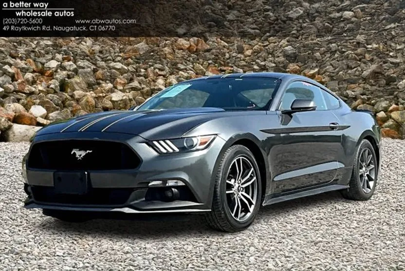 2017 Ford Mustang EcoBoost Premium photo 1
