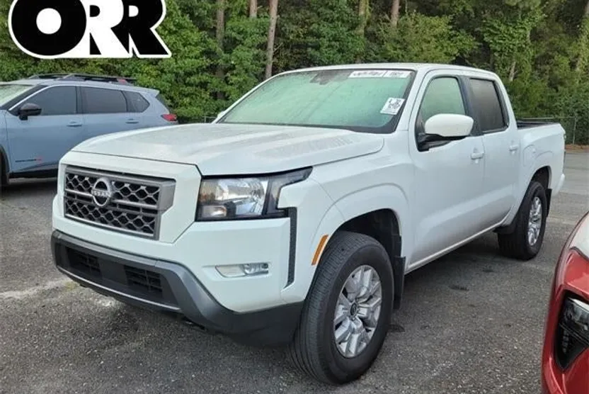 2023 Nissan Frontier Crew Cab SV photo 1