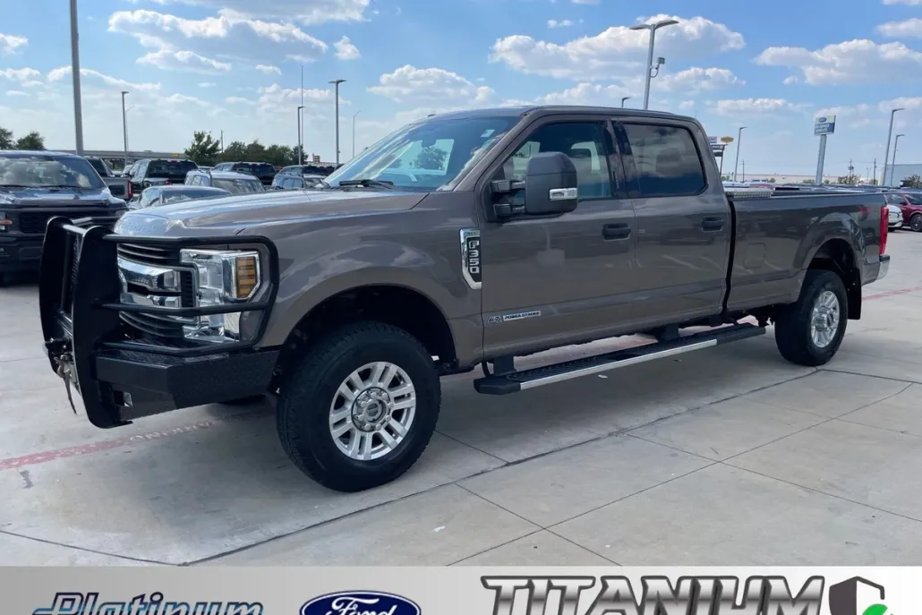 2018 Ford F-350 photo 1