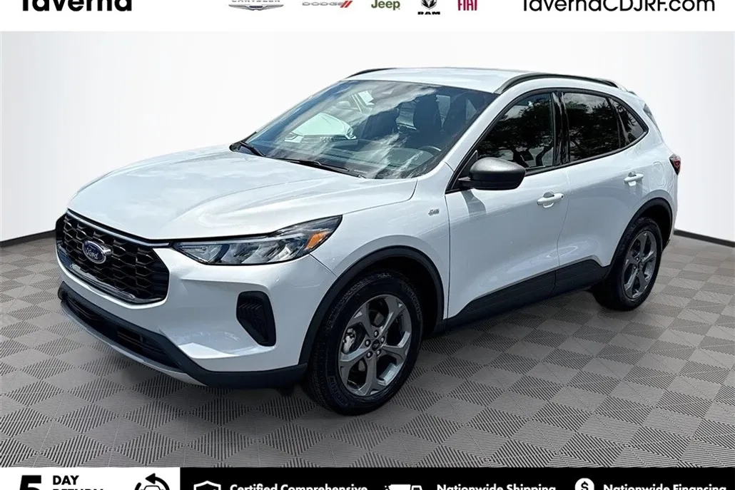 2025 Ford Escape ST-Line photo 1