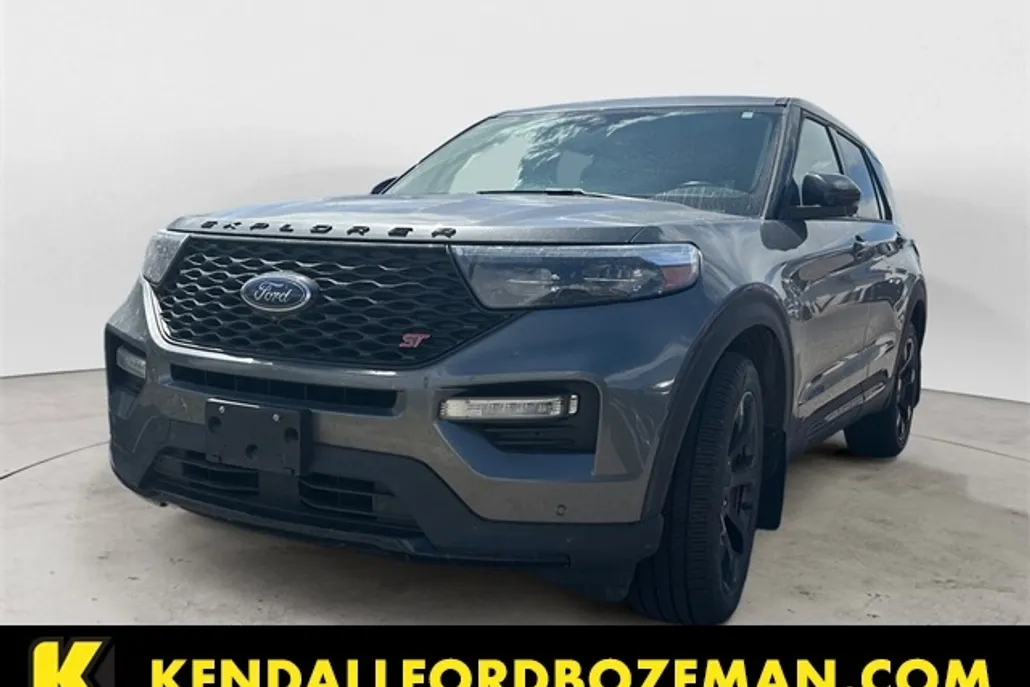 2022 Ford Explorer ST photo 1