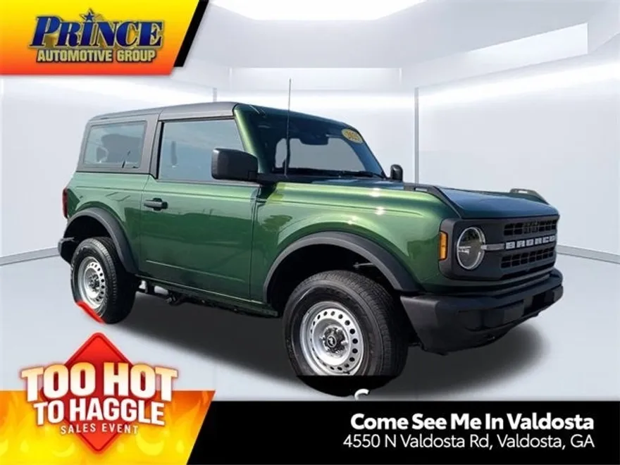 2025 Ford Bronco Base photo 1