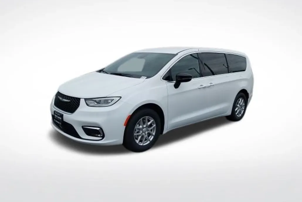 2025 Chrysler Pacifica photo 1