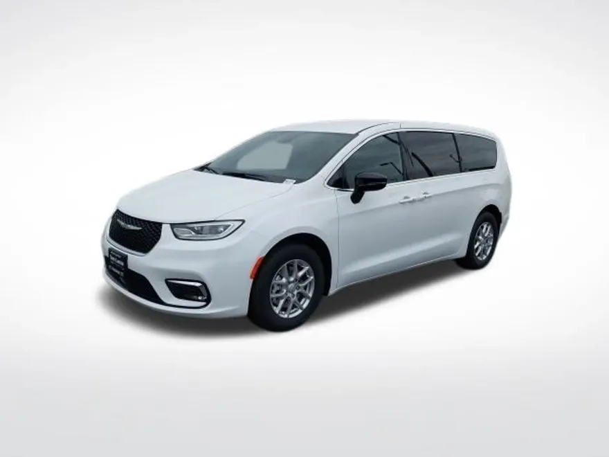 2025 Chrysler Pacifica photo 1