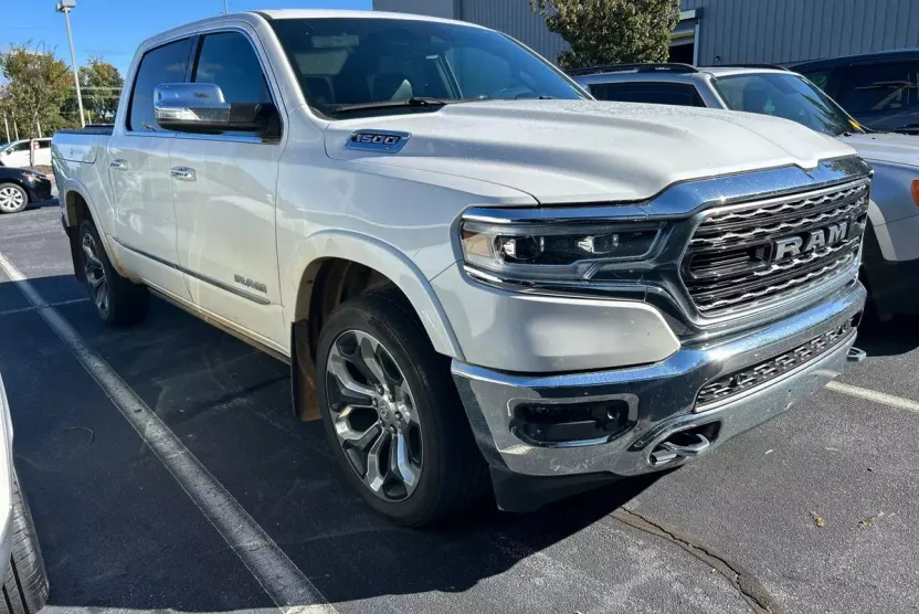 2020 Ram 1500 Limited photo 1
