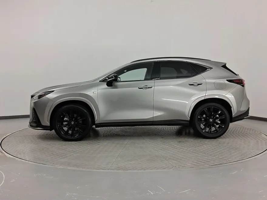2022 Lexus NX 350 F SPORT Handling photo 1
