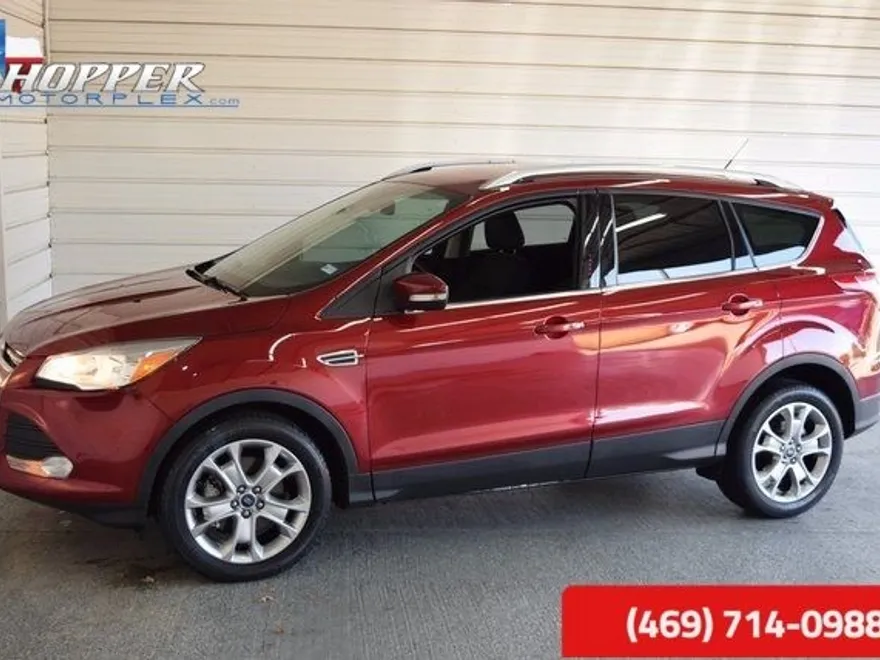 2015 Ford Escape Titanium photo 1