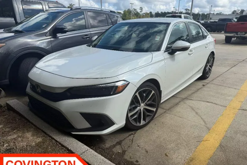 2024 Honda Civic Touring photo 1