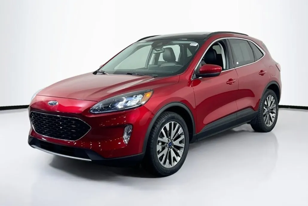 2022 Ford Escape Titanium photo 1