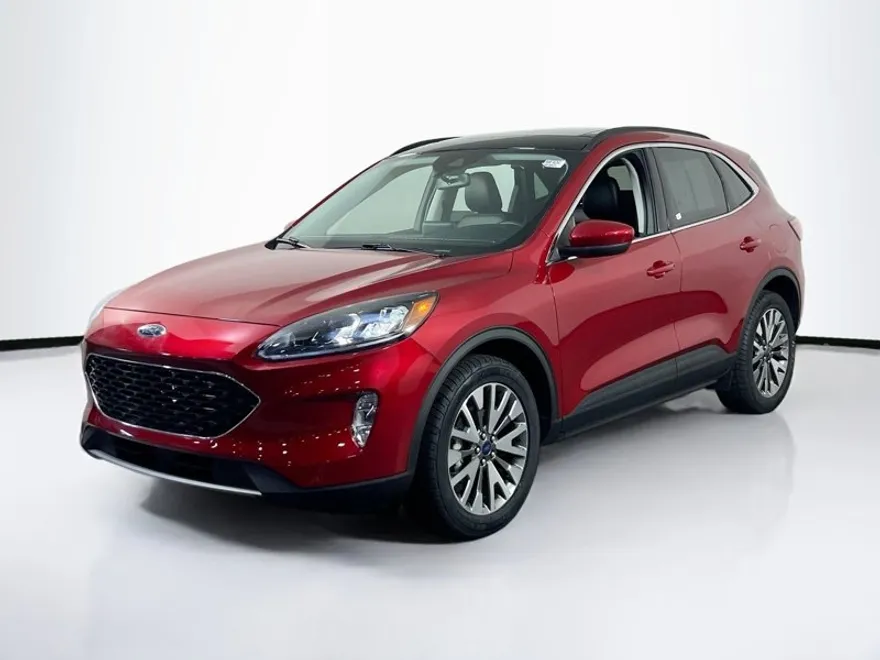 2022 Ford Escape Titanium photo 1