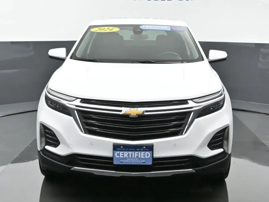 2024 Chevrolet Equinox LT photo 1
