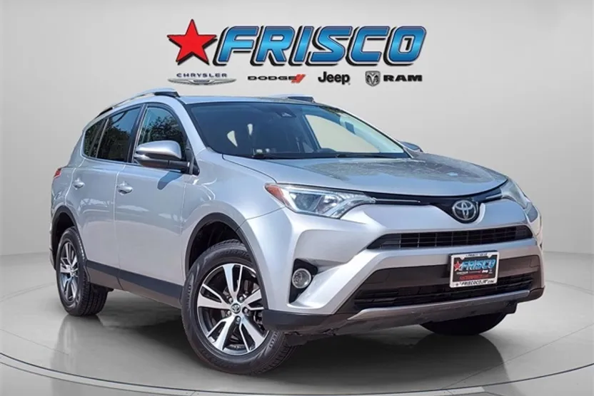 2018 Toyota RAV4 XLE photo 1