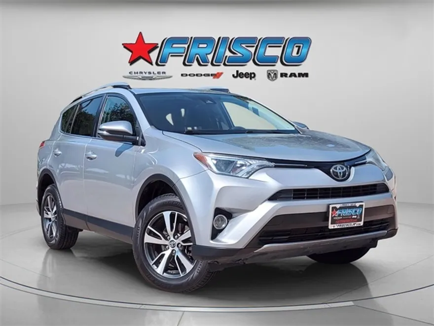 2018 Toyota RAV4 XLE photo 1