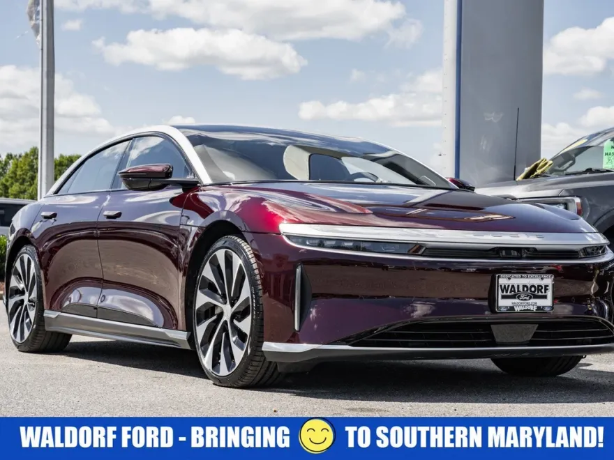 2023 Lucid Air Touring photo 1