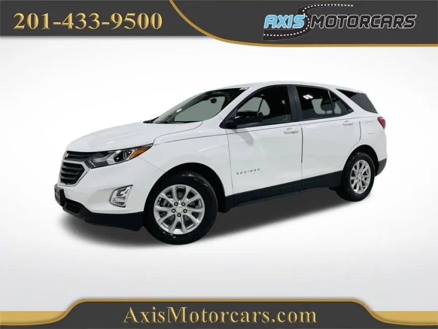2021 Chevrolet Equinox LS photo 1