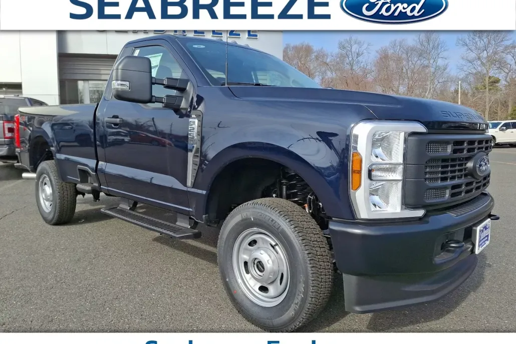 2025 Ford F-250 XL photo 1