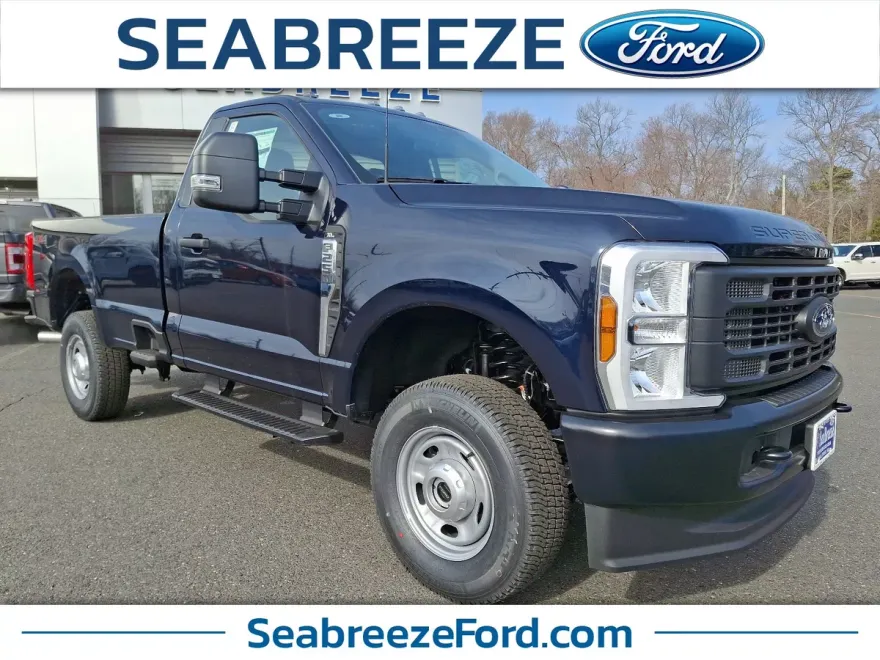 2025 Ford F-250 XL photo 1