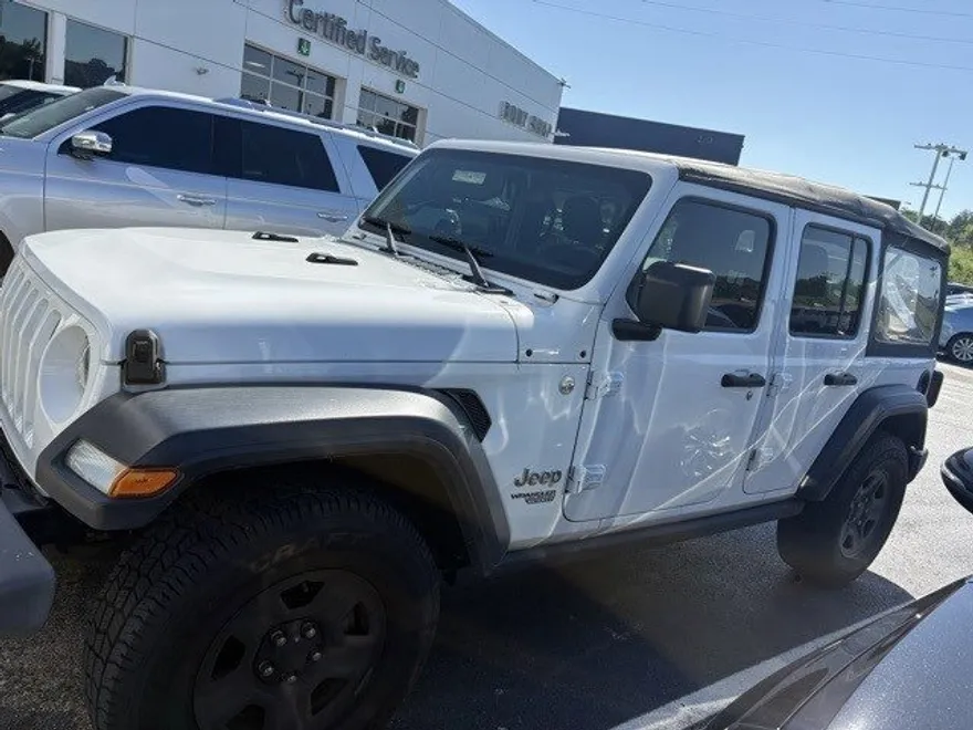 2018 Jeep Wrangler Unlimited Sport photo 1