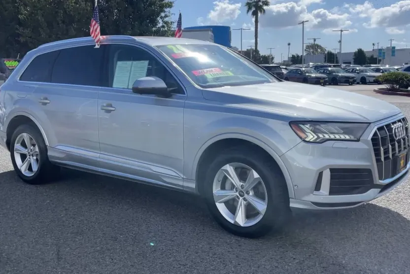 2024 Audi Q7 Premium Plus photo 1