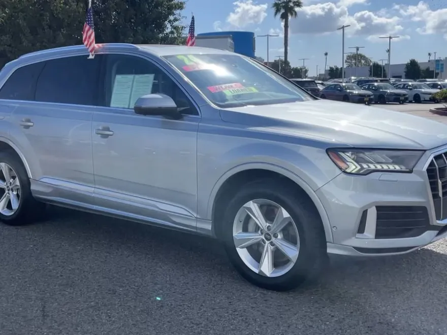 2024 Audi Q7 Premium Plus photo 1