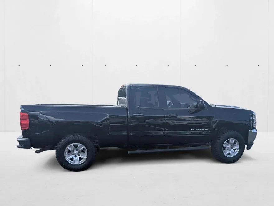 2019 Chevrolet Silverado 1500 photo 1