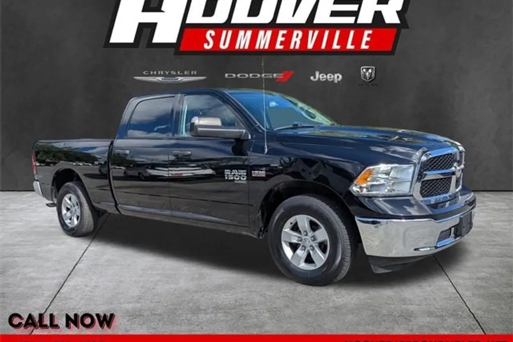 2023 Ram 1500 Classic SLT photo 1