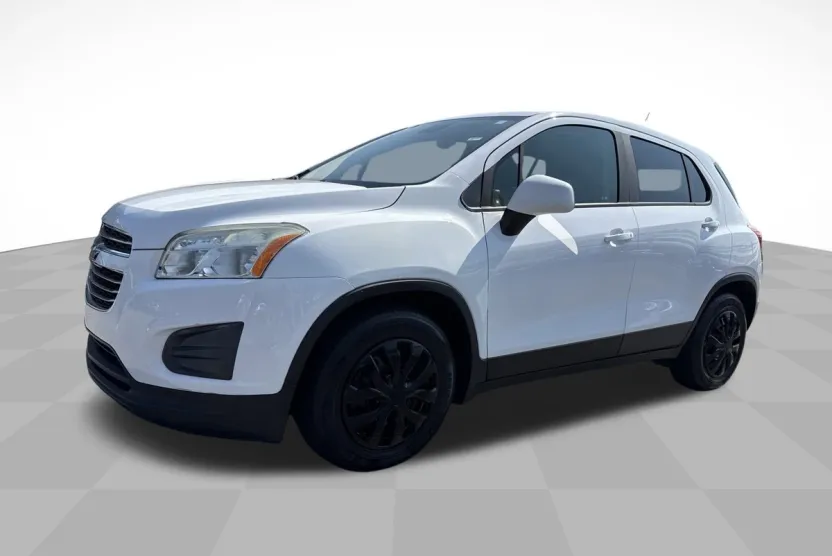 2016 Chevrolet Trax LS photo 1