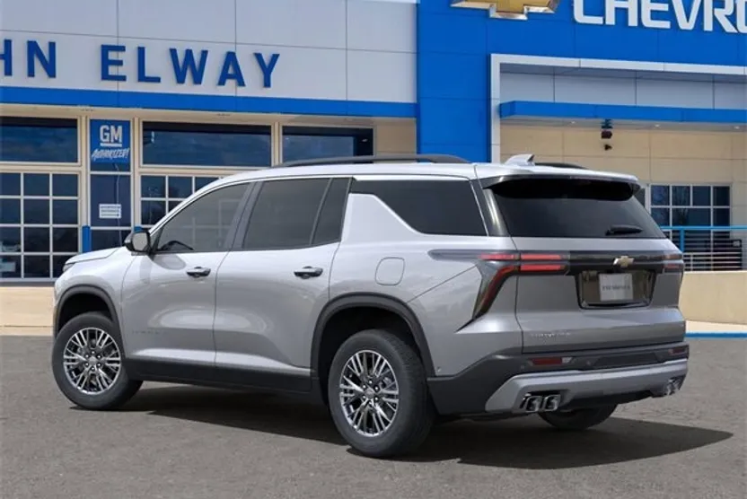2024 Chevrolet Traverse photo 1