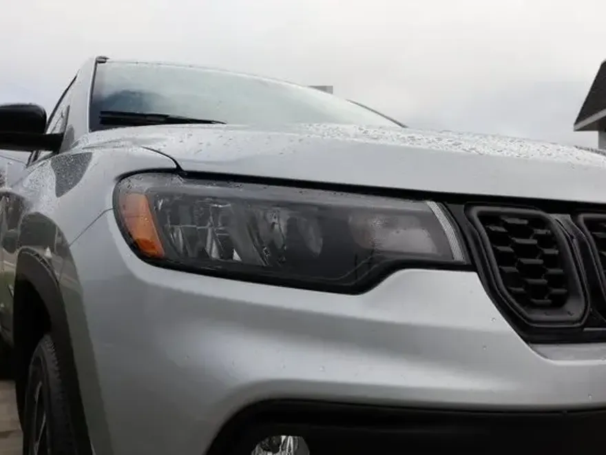 2025 Jeep Compass Latitude photo 1