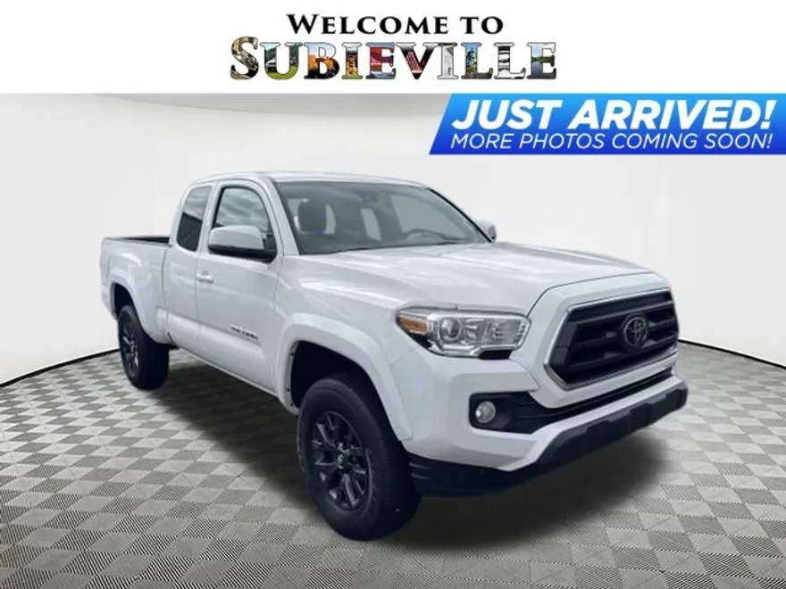 2022 Toyota Tacoma SR5 Access Cab V6 photo 1