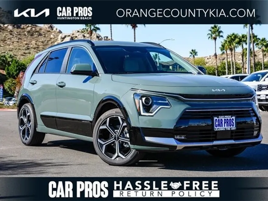 2025 Kia Niro EX Touring photo 1