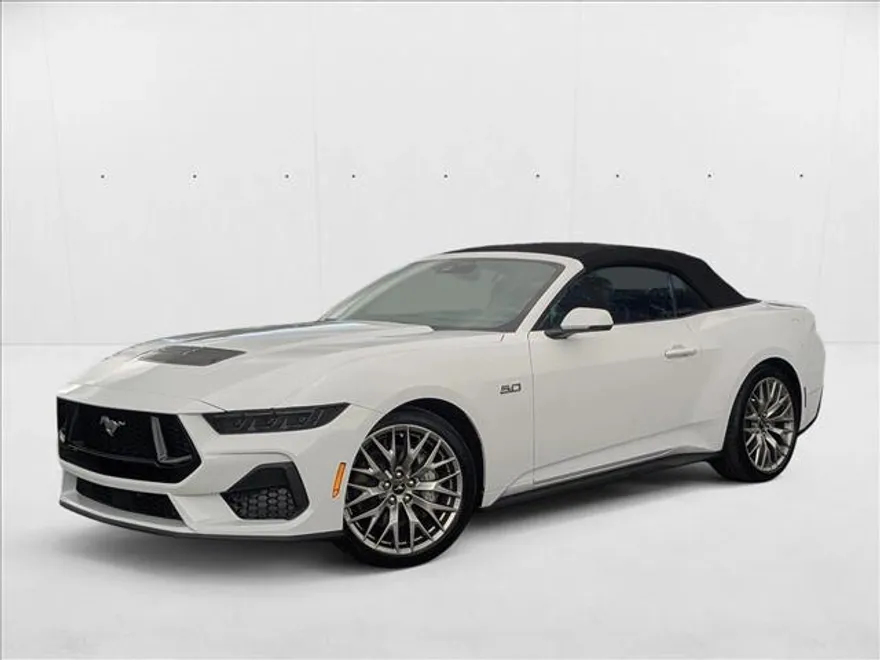 2025 Ford Mustang GT Premium Convertible photo 2
