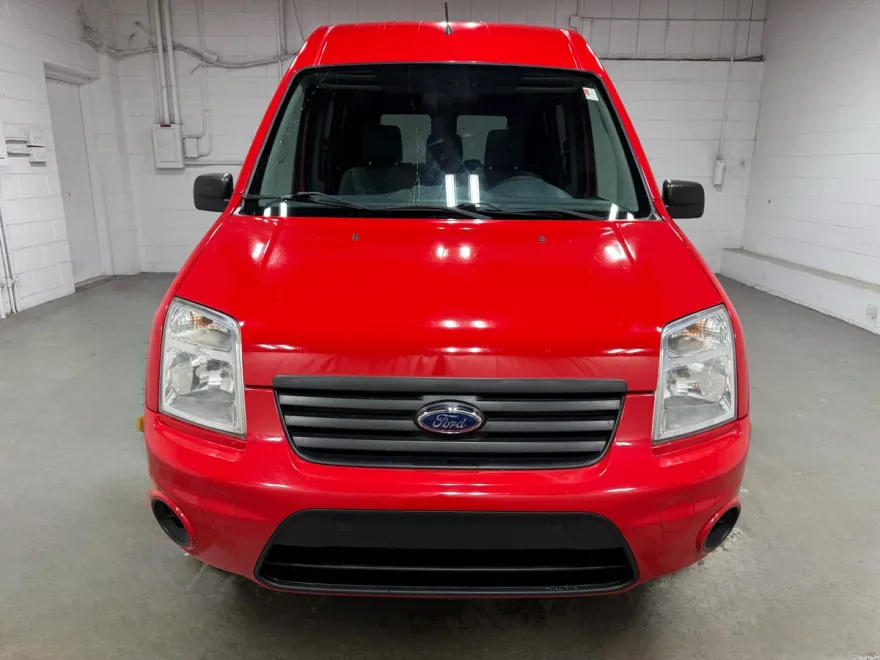 2010 Ford Transit XLT photo 1