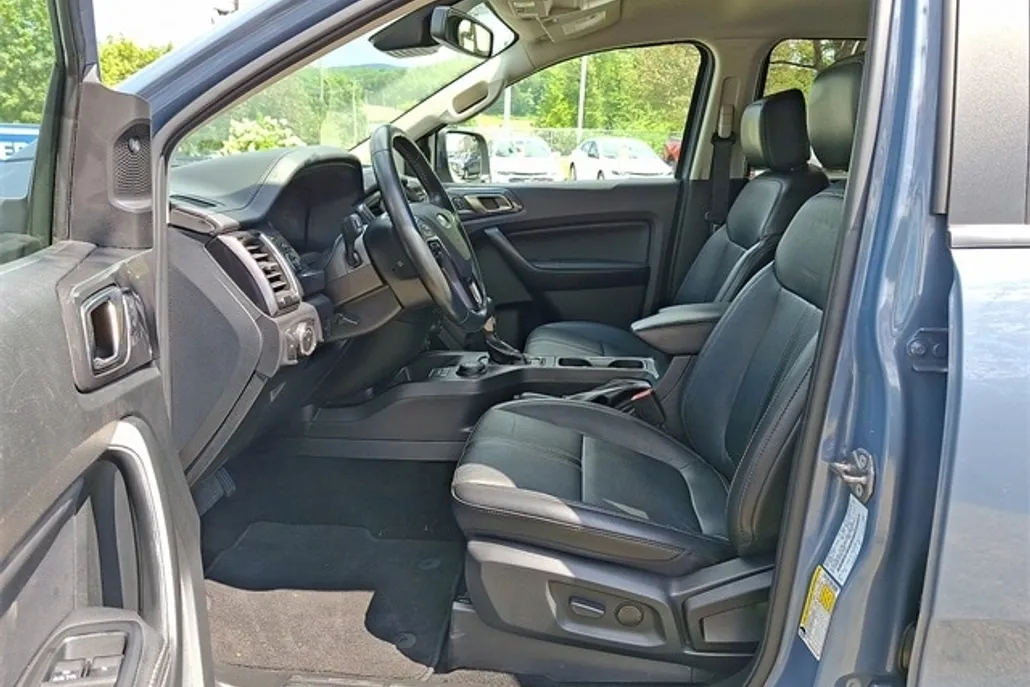 2023 Ford Ranger Lariat photo 1