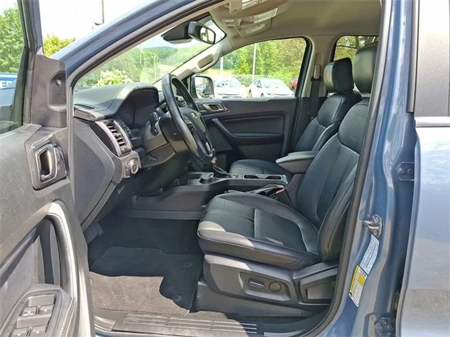 2023 Ford Ranger Lariat photo 1
