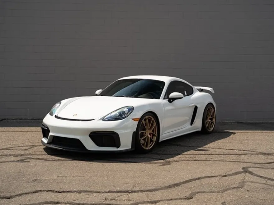 2020 Porsche Cayman GT4 photo 1