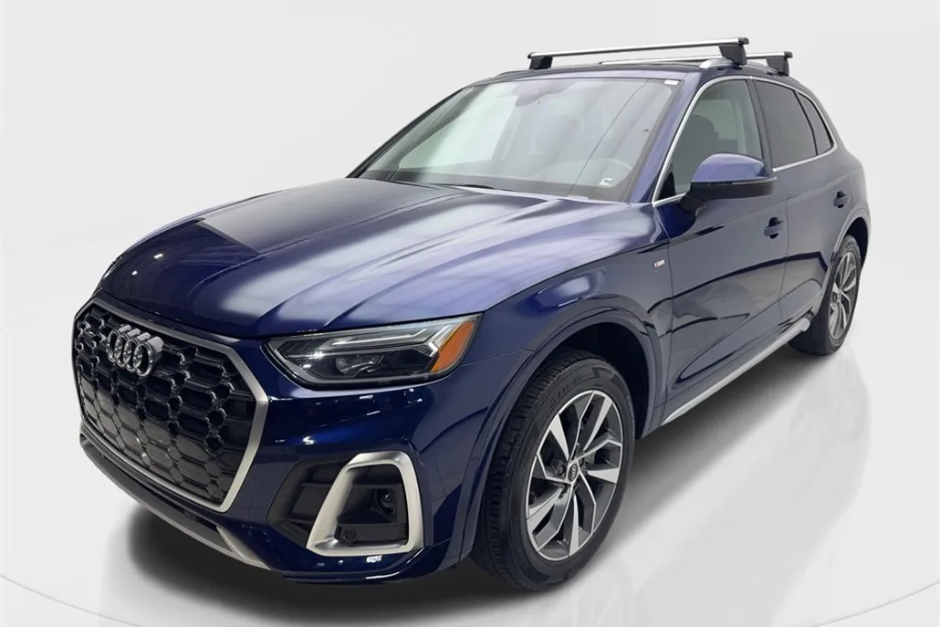 2022 Audi Q5 45 S line Premium photo 1