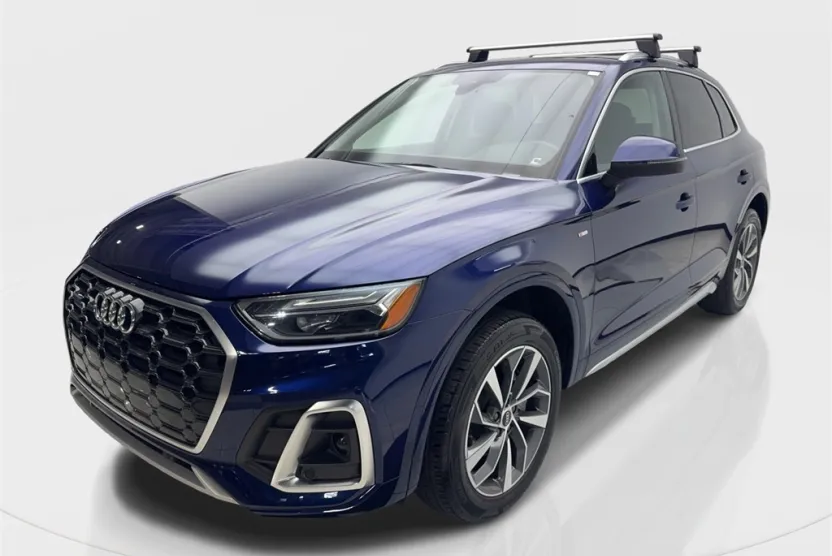 2022 Audi Q5 45 S line Premium photo 1