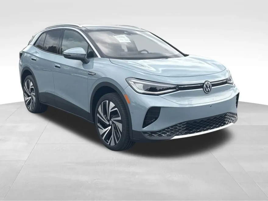 2025 Volkswagen ID.4 Pro Plus photo 1