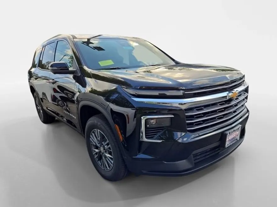 2026 Chevrolet Traverse photo 1