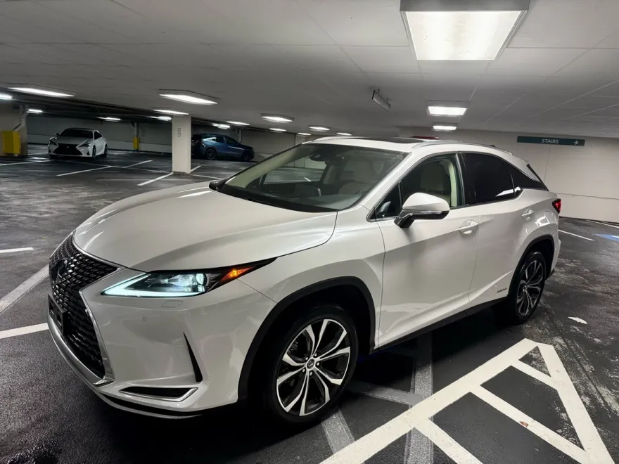 2021 Lexus RX 450h AWD photo 1