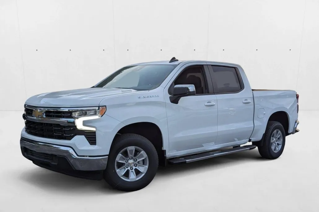 2025 Chevrolet Silverado 1500 LT photo 1