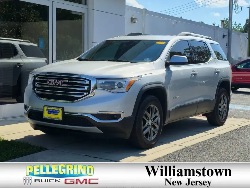 2017 Gmc Acadia SLT photo 1